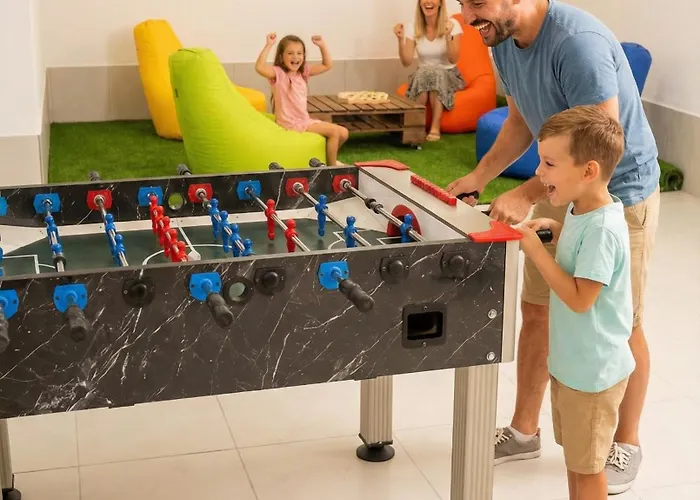 Four Seasons 1 - Ovacik Vila *