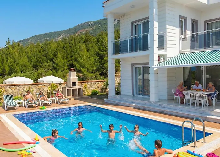 Four Seasons 1 - Ovacik *